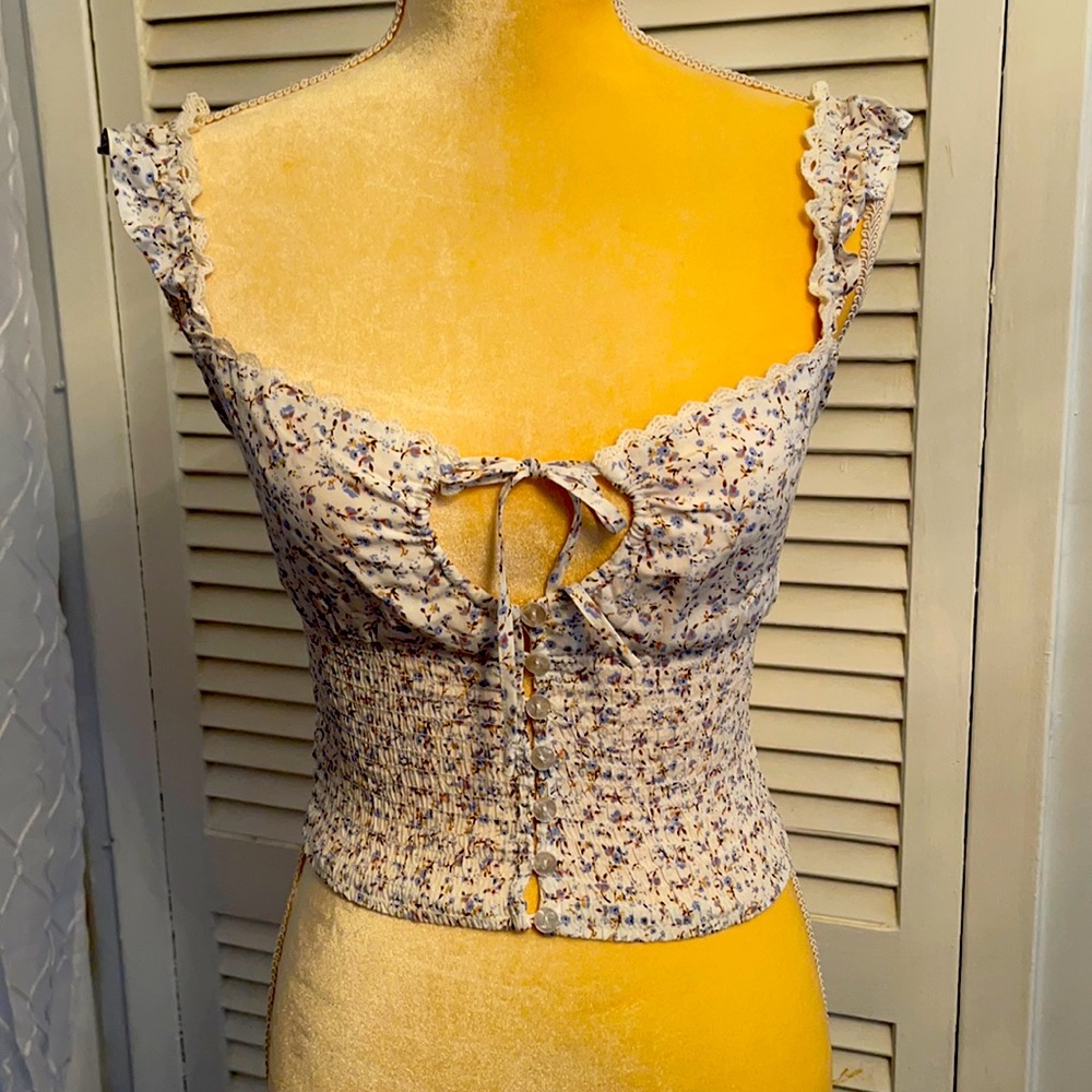 Crop top